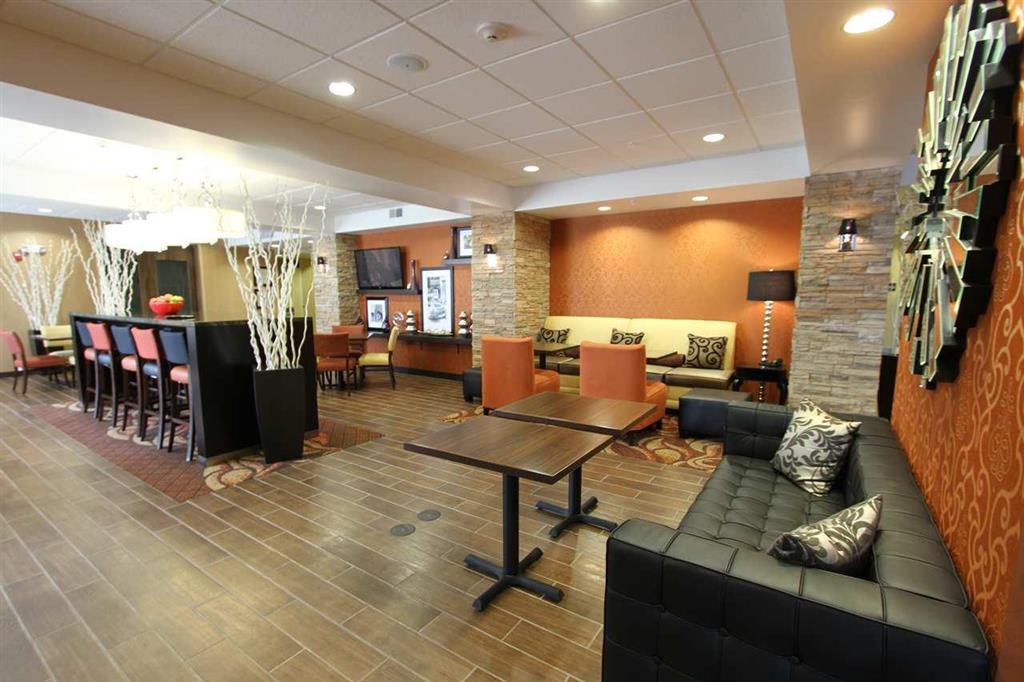 Hampton Inn Clinton Интерьер фото